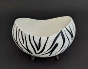 Straußeneischale im Zebralook bemalt Nr. 882