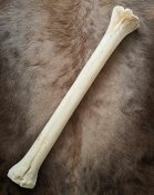 giraffe bone no. 5014 length 68 cm, weigth 2,4 kg