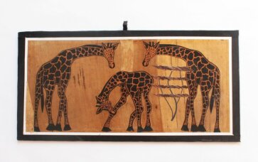 1038 Bild mit 3 Giraffen aus Bananenblättern handgefertigt 20 x 40 cm aus Südafrika
